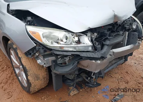 2015 Chevrolet Malibu 1Lz z USA, uszkodzony, nr VIN 1G11F5SL3FF205737